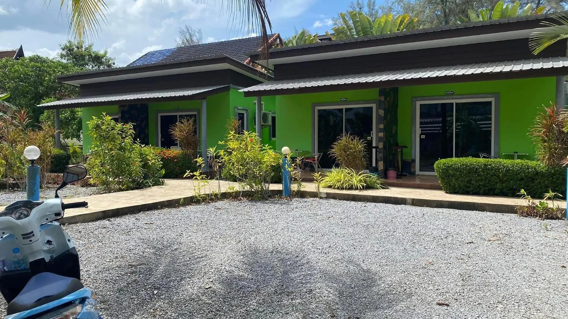 Bed & Breakfast Khaolak Beachhouse Keroro Khao Lak